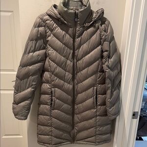 Calvin Klein Women's Puffer Parka packable premium down lightweight -Tan size L